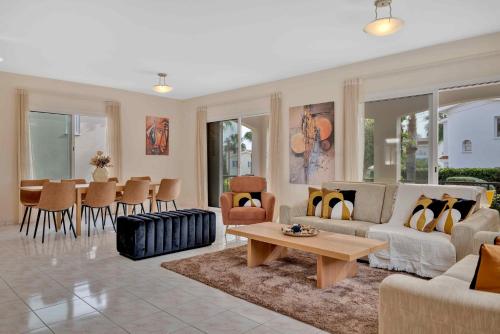Phaedrus Living: Coral Bay Luxury Villa, Peyia (Foto 10)