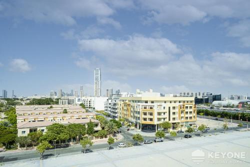 Modern & Stylish Studio in JVT - main image