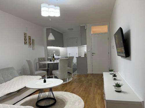 Stan na Dan-Apartman Smile Lukavica Stan na Dan-Apartman Smile Lukavica