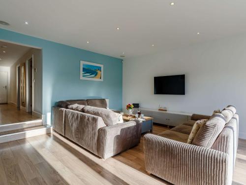 4 Bed in Newquay 90325