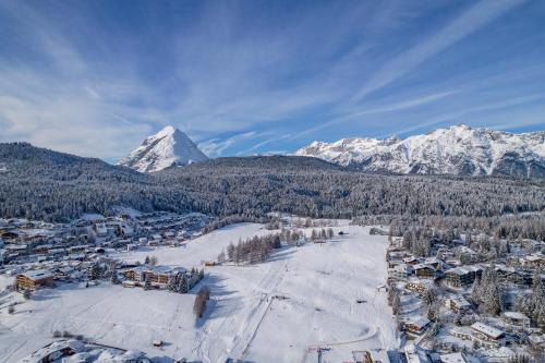 Parkhotel Seefeld - image 13