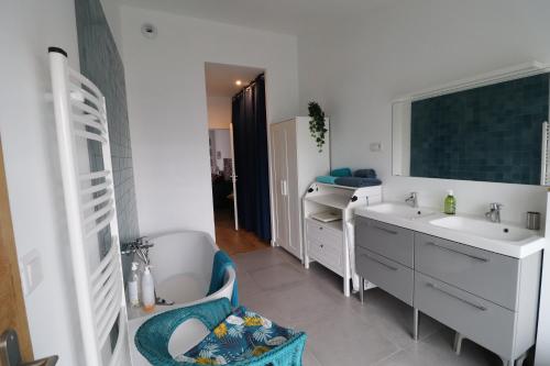 CHAMBRES chez l'habitant Cordoba et Lhassa in Talence