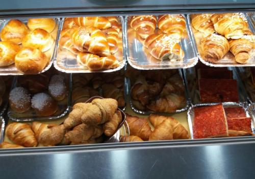 Comida y bebida, MIRIS home fast and comfortable with self check in 8 minutes walk near Naples airport in Airport