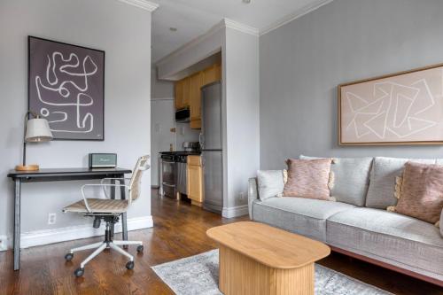 West Village 1br w terrace wd nr dining NYC-1397, New York (Foto 3)