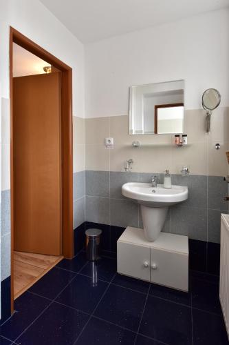 Penzion Pohoda Room Type - Deluxe Double or Twin Room