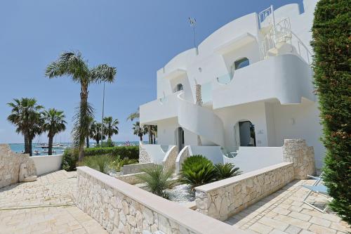 Villa delle Sirene 1