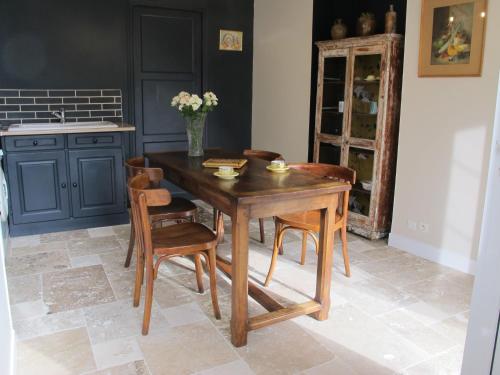 Konyha, Le Coteau du Seigneur in Amayé-sur-Orne