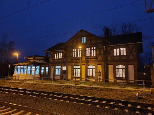 Historisches Ambiente im Fürstenbahnhof Lübstorf