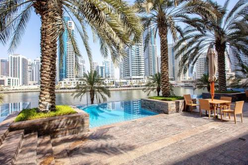 LUXFolio Retreats - Sea View & Amazing Location - image 10