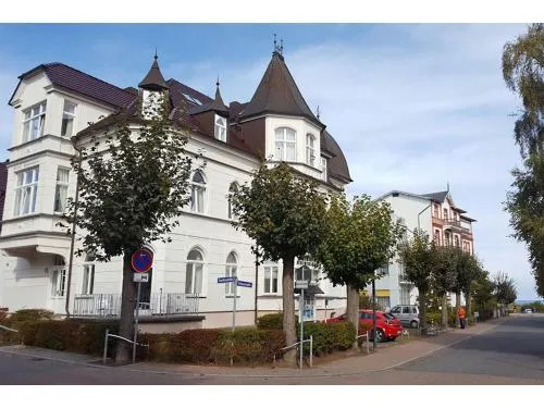 Schloss Hohenzollern - Wohnung 11 in Ahlbeck, Deutschland