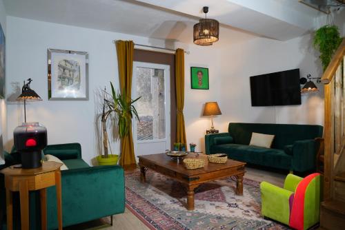 la roseraie gîte à louer Tessonnière