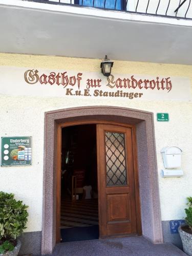 Gasthof mit Seeterasse & Appartements Zur Landeroith
