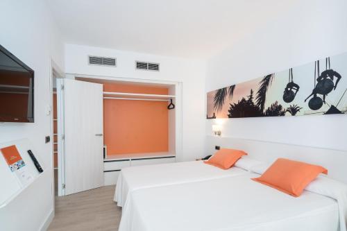 THB Ocean Beach - image 3