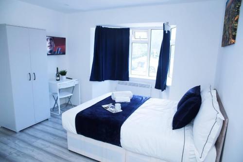 Apartment - Sleeps 2 & Free Parking, Harrow