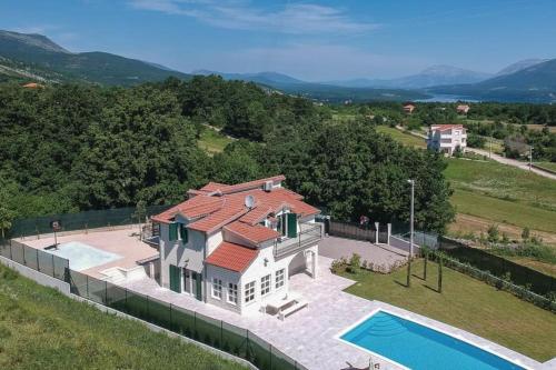 Villa Dalmatia Escape