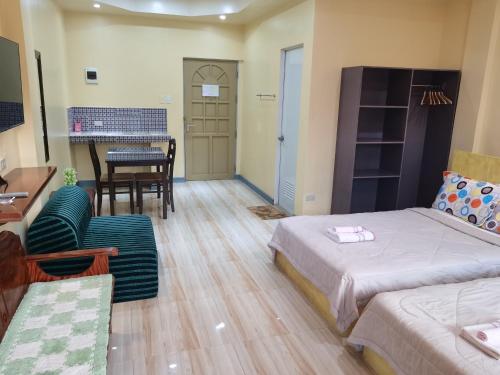 Siayanrock Hometel Room Type - Double or Twin Room with Balcony