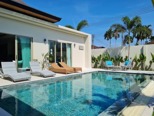 La Ville Phuket Pool Villa