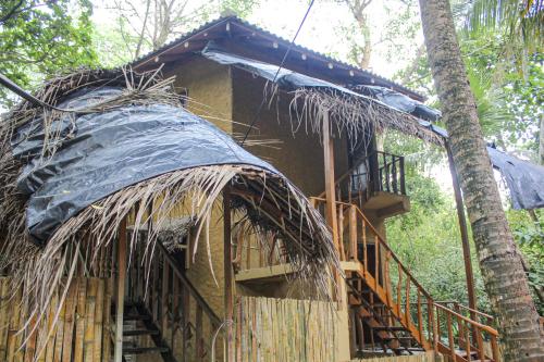 Seasons Four Eco Friendly Cabana MATARA - image 3