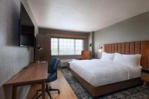 Four Points by Sheraton Houston West