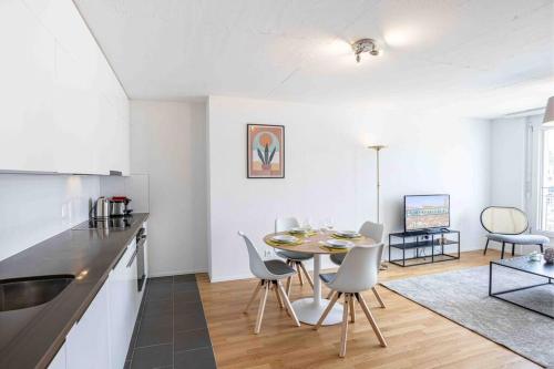  Spacious one-bedroom apartment - 946000 in Freiburg im Üechtland