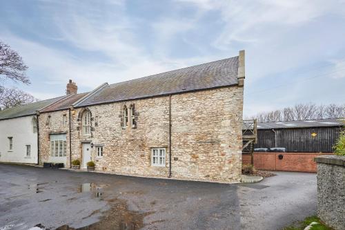 B&B Easington - Host & Stay - Tithe Barn Cottages - Bed and Breakfast Easington