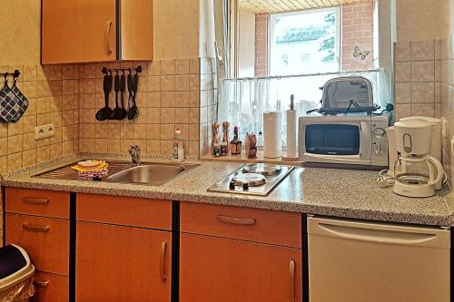 One-Bedroom Apartment with Terrace image 4