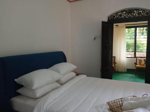 Kotuwegedera Dumbara Residency