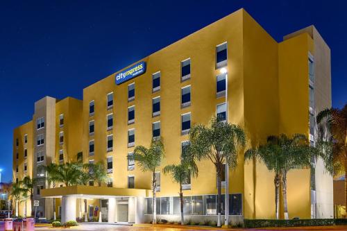 City Express by Marriott Leon in León, Mexico