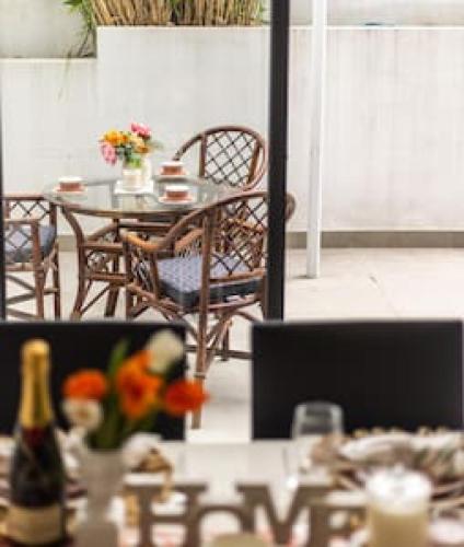 Central of Toowong Neat Apt Near Station in ทูวอง