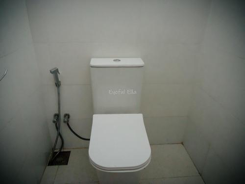 Eyeful Ella Hostel - image 3