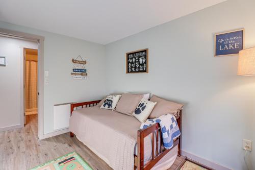 half Mi to Bear Creek Lake Gem with Fire Pit! half Mi to Bear Creek Lake Gem with Fire Pit!
