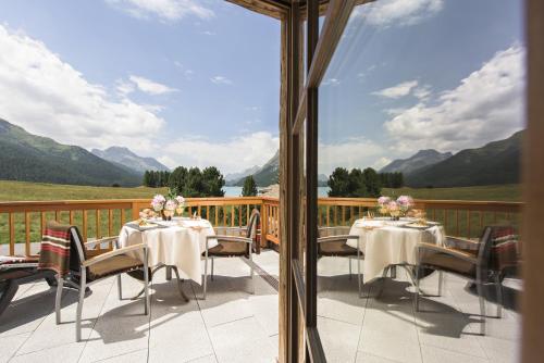 Terraza/balcón, Hotel Bellavista in Silvaplana