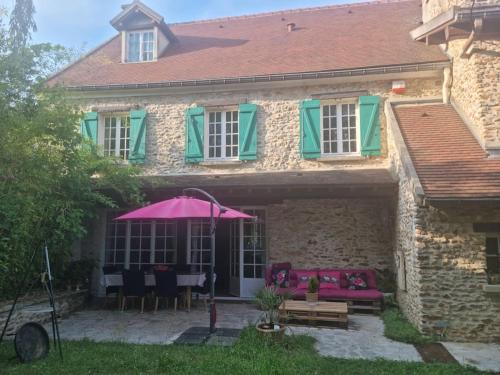 Градина, Maison Briadre Paris Disney gitelevouilly in Saint-Denis-les-Rebais