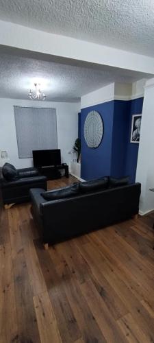 Your Happy Place-2 Bedroom House, Liverpool (photo 4)