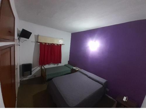1 double bed, 1 twin bed
