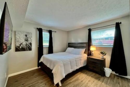 New remodeled 2 Bed apt Middletown Private Laundry in Middletown, USA
