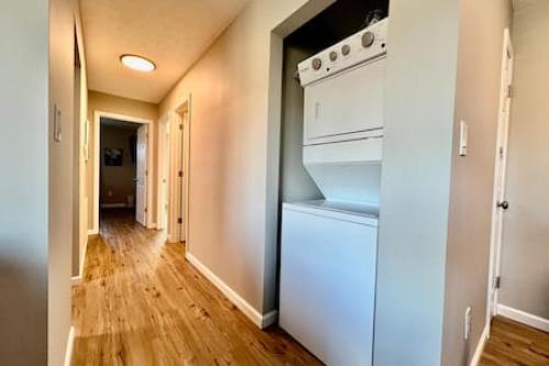 Newly Remodeled Apt Middletown, Ohio FREE Laundry in Middletown, USA