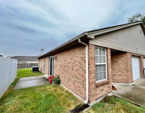 Charming remodeled 2 bed GEM Middletown in Middletown, USA