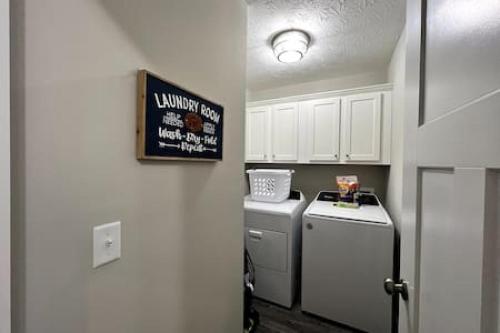 Brand New Country home Minutes from Miamisburg in Franklin, USA