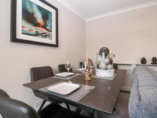 Market Square Maisonette, Carnforth (photo 9)