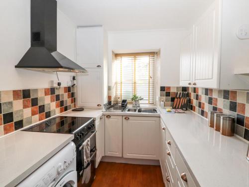 Market Square Maisonette, Carnforth (photo 11)