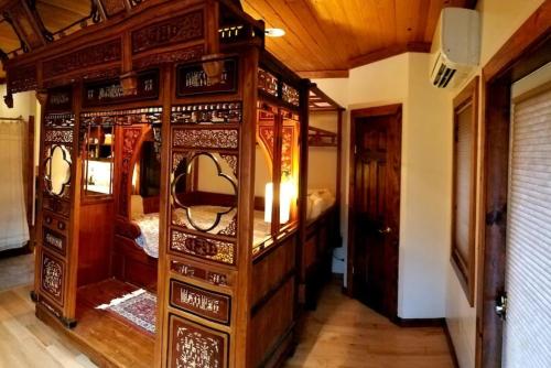 Zen Suite in Stanardsville, USA