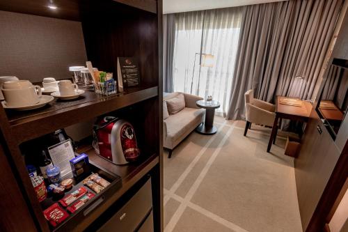 Superior Room image 4