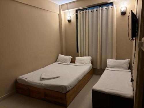 Facilities, Samanbha Guest House in Lachumiere