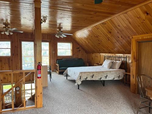 Camp Overlook - Big Moose Lake, NY in Big Moose (NY)