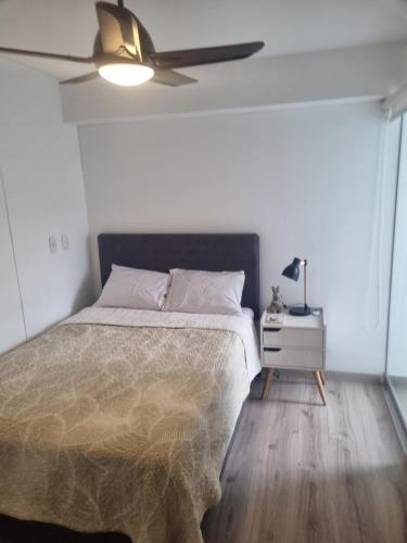 Moderno y acogedor departamento