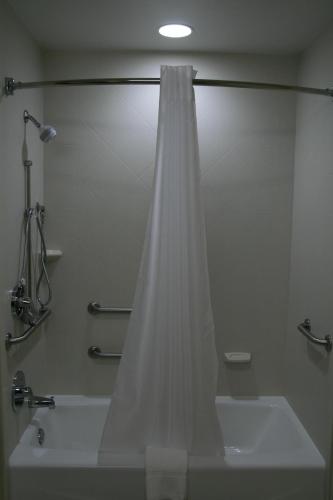 Hampton Inn Cherokee - image 6