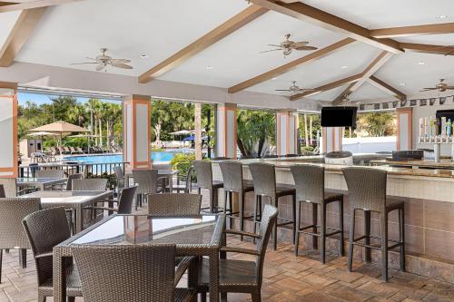 Bar/lounge, Sheraton Vistana Resort Villas, Lake Buena Vista/Orlando in Lake Bryan