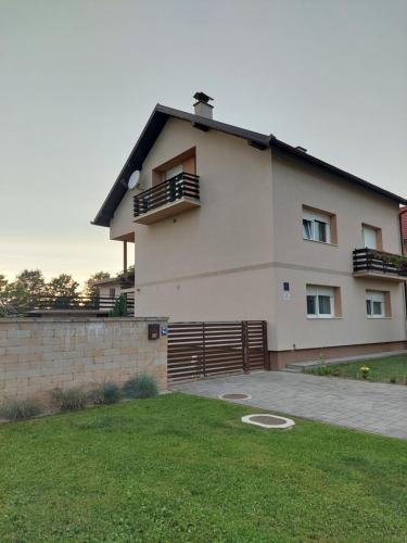 Apartman Ždralović