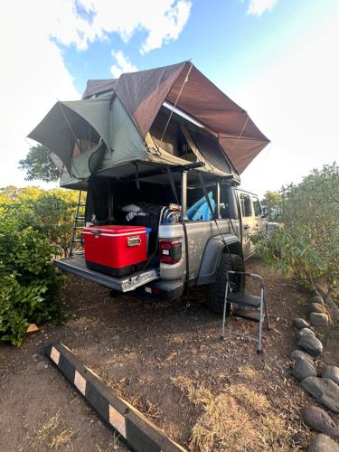 Embark on a journey through Maui with Aloha Glamp's jeep and rooftop tent allows you to discover diverse campgrounds, unveiling the island's beauty from unique perspectives each day